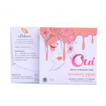 OUI White Chocolate Strawberry Yogurt 